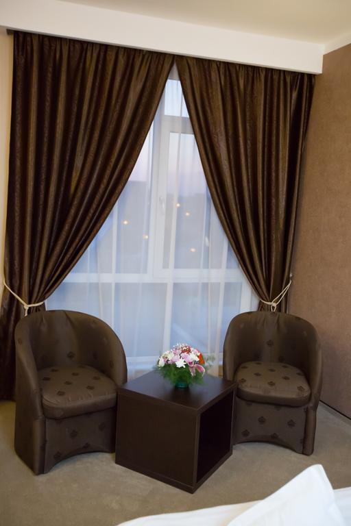 Hotel Meliss Craiova Cameră foto