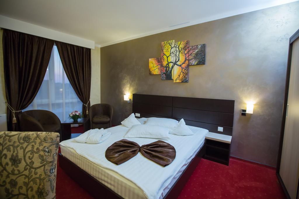 Hotel Meliss Craiova Cameră foto