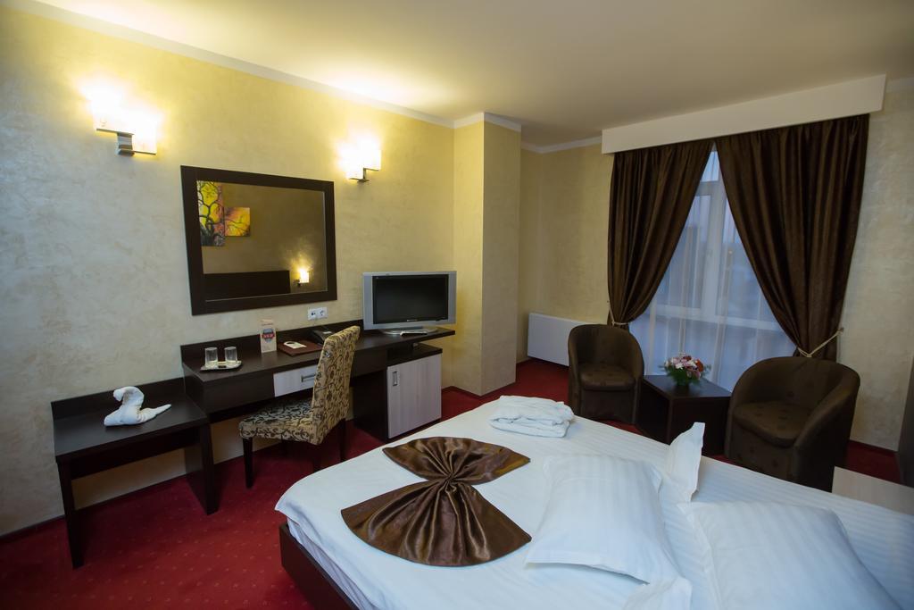 Hotel Meliss Craiova Cameră foto