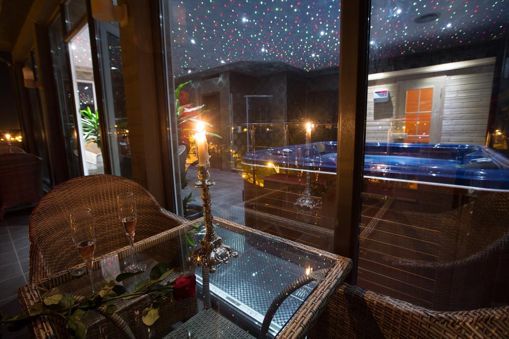 Hotel Meliss Craiova Exterior foto