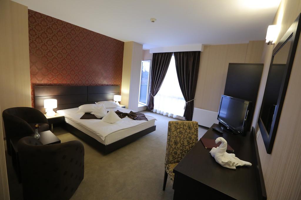 Hotel Meliss Craiova Cameră foto