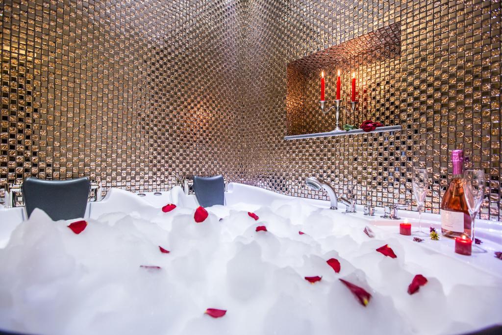 Hotel Meliss Craiova Cameră foto