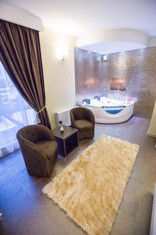 Hotel Meliss Craiova Cameră foto