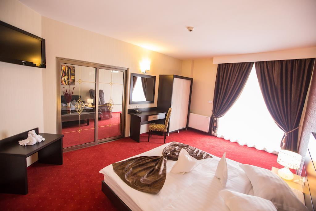 Hotel Meliss Craiova Cameră foto